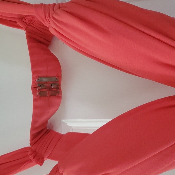 Cache dress - Picture 5 of 13